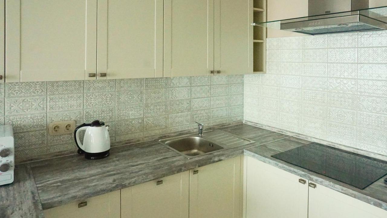 Luxury Apartment Near Metro Station Osokorky Kiev Bagian luar foto