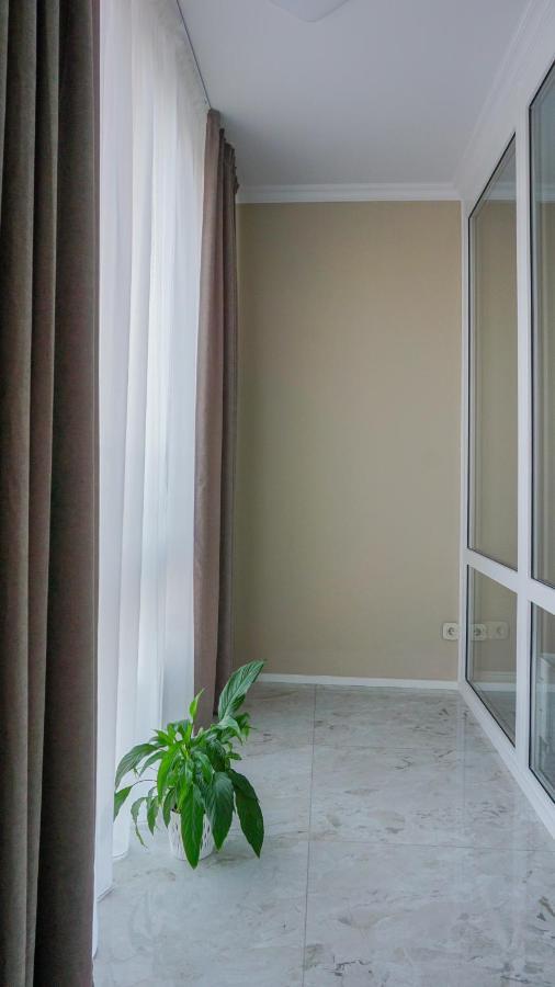 Luxury Apartment Near Metro Station Osokorky Kiev Bagian luar foto