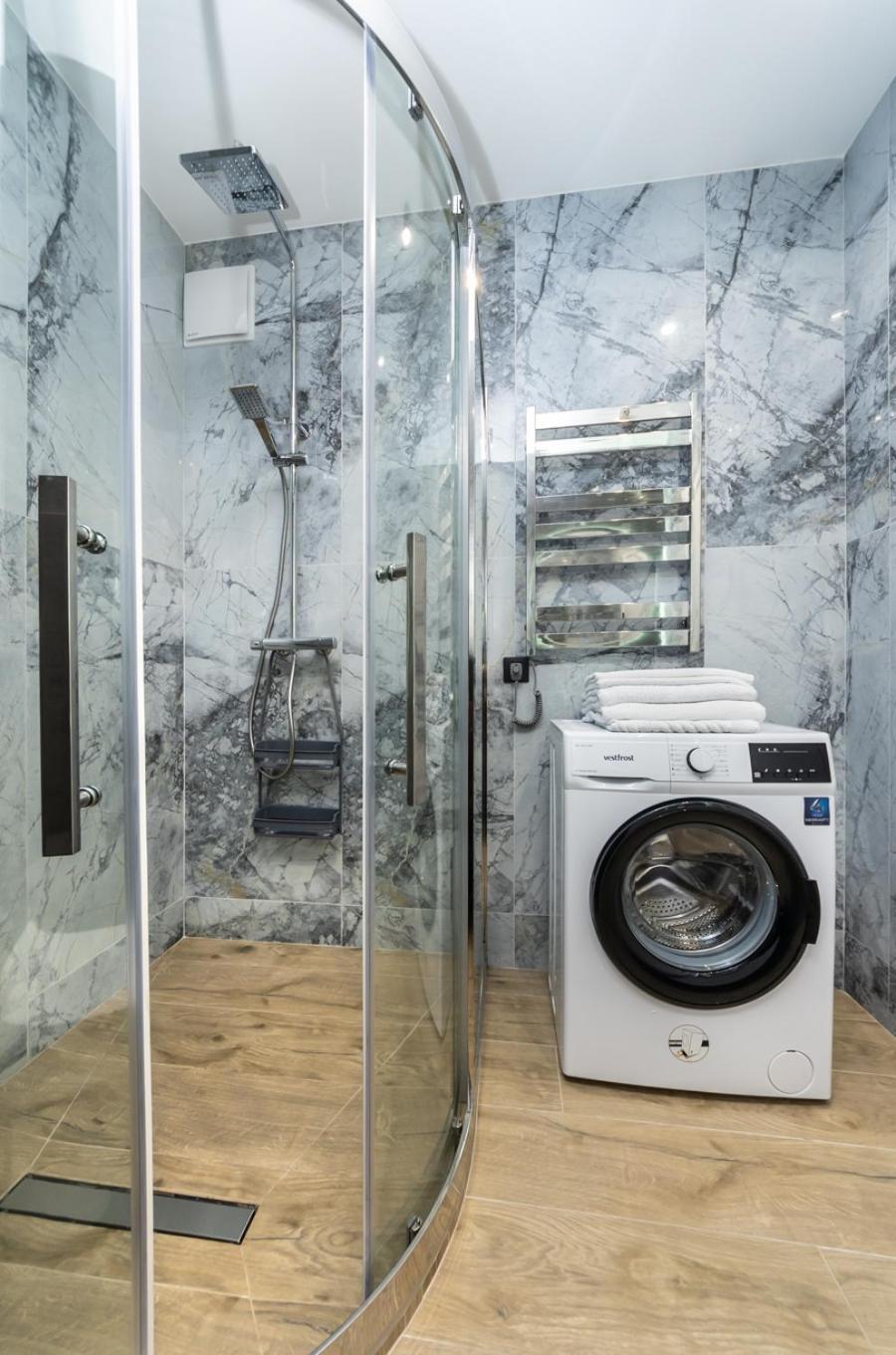 Luxury Apartment Near Metro Station Osokorky Kiev Bagian luar foto